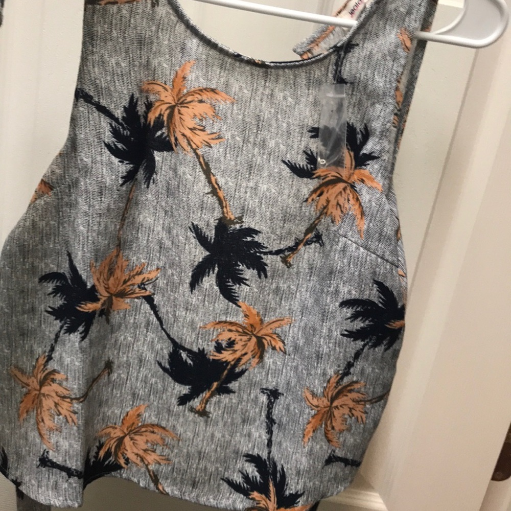 Palm Tree Crop Top NWOT